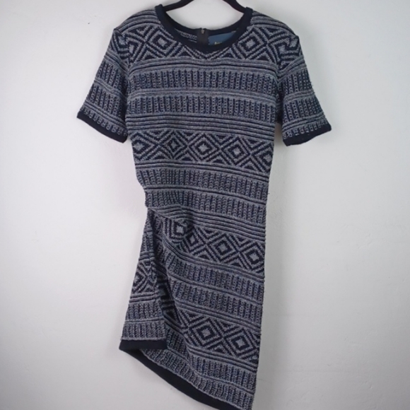 ♥️Bundle Only♥️ Tribal Vibe Graphic Super Cute Sweater Dress - Picture 1 of 11